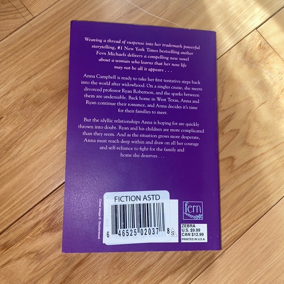 FERN MICHAELS, fearless book - Picture 2 of 3